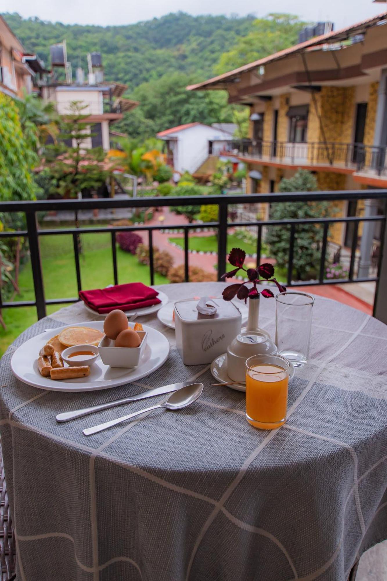 Moonlight Resort And Spa Pokhara Exterior photo